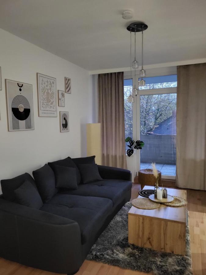 Apartment Naehe Duesseldorf Messe Expo, Airport, Train Station Duisburg